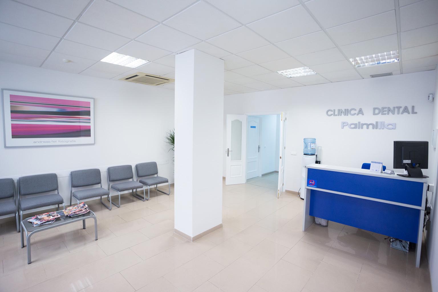 Interior Clínica dental en Almería - Clínica Dental Palmilla